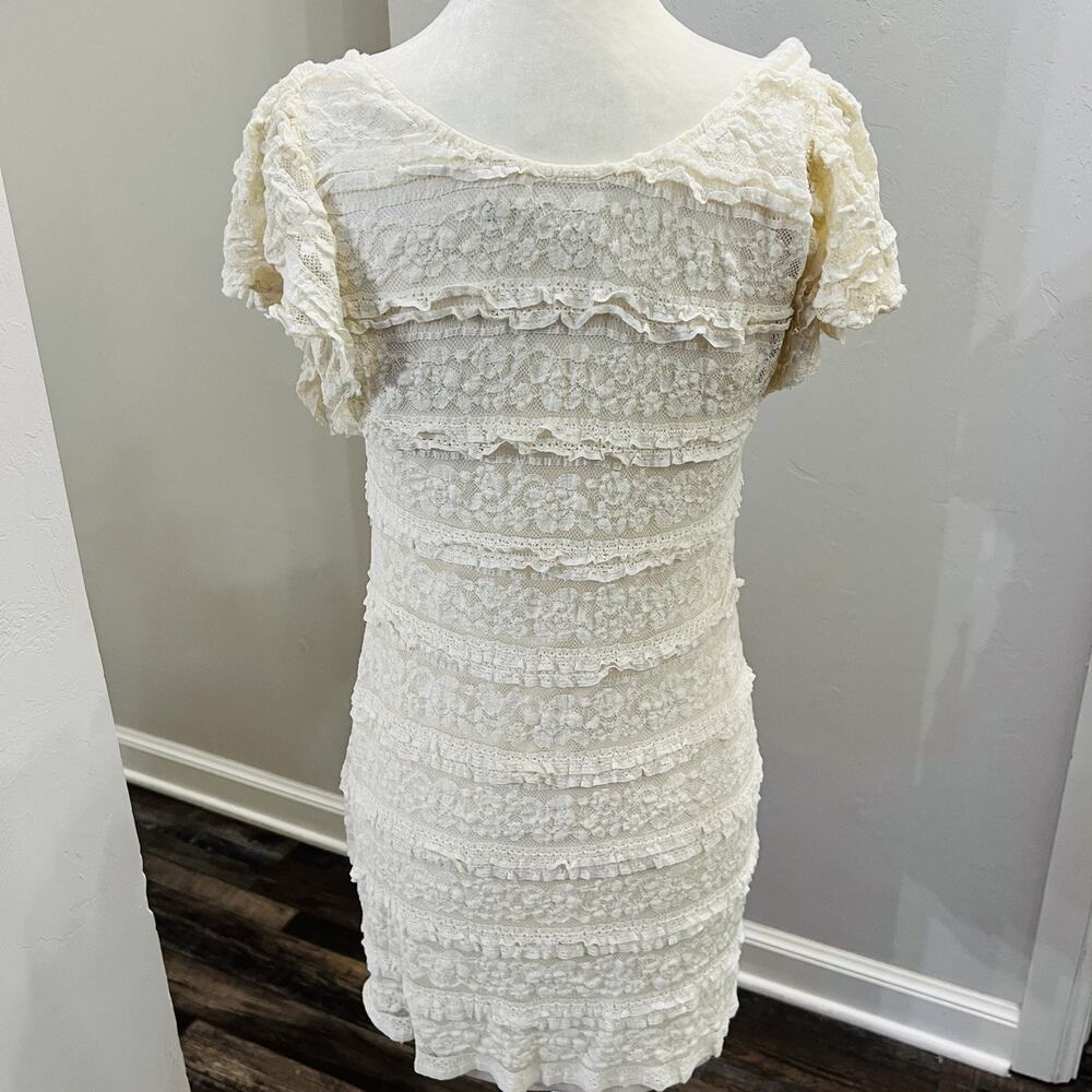 BLU PEPPER Women’s Ivory Layered Dress Short Sleeve Size Small (A0126) - Picture 5 of 7